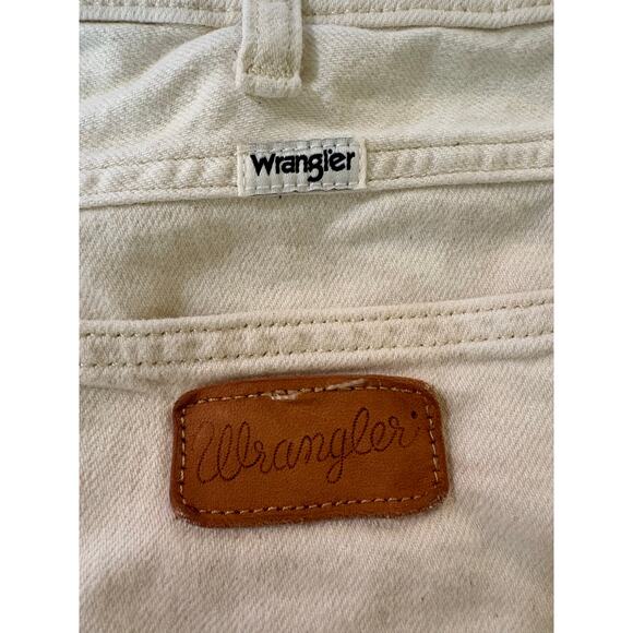 Wrangler Stonewashed White Worldwide 661 Mid Rise Wide Leg Denim Jeans Size 28 - Picture 6 of 8